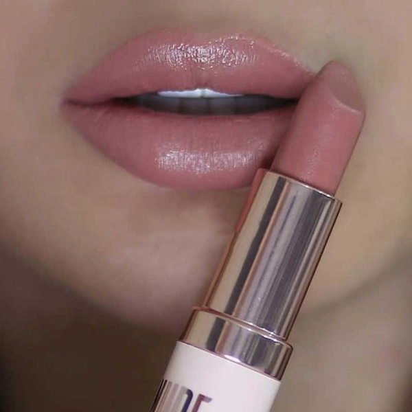 رژ لب جامد مات نود لوک گلدن رز — Coral Nude01 — نمای ۲