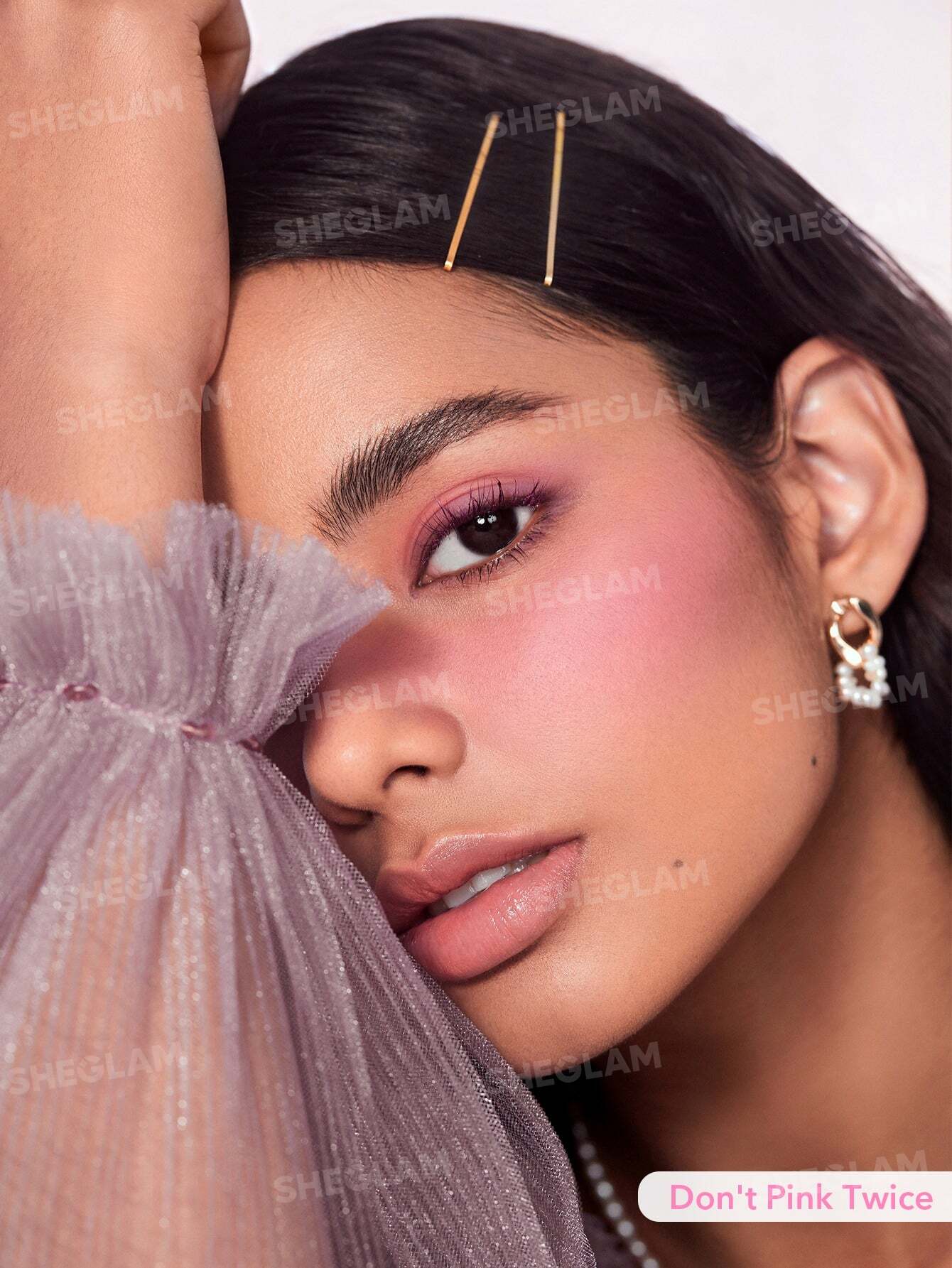 رژ گونه پودری شیگلم مدل Love Dive — Dont Pink Twice — نمای ۳